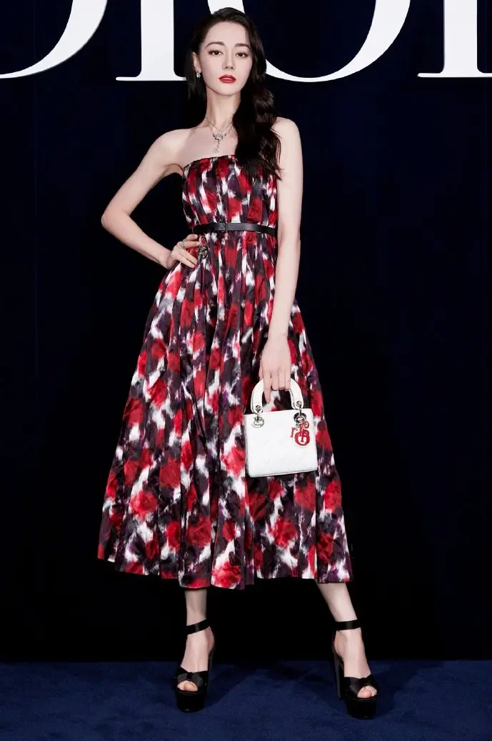 大小姐驾到下载游戏界面